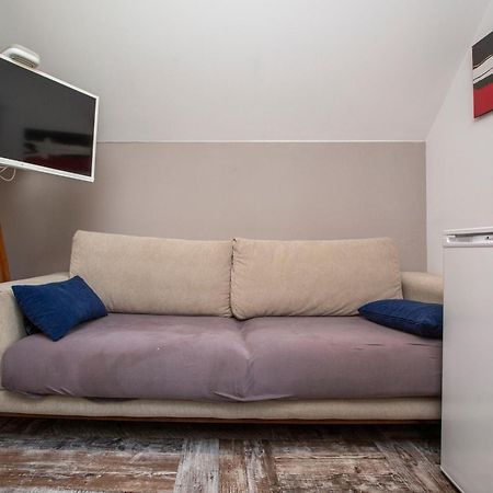 Bnb Comfort Guesthouse Olten - Lostorf Exterior foto