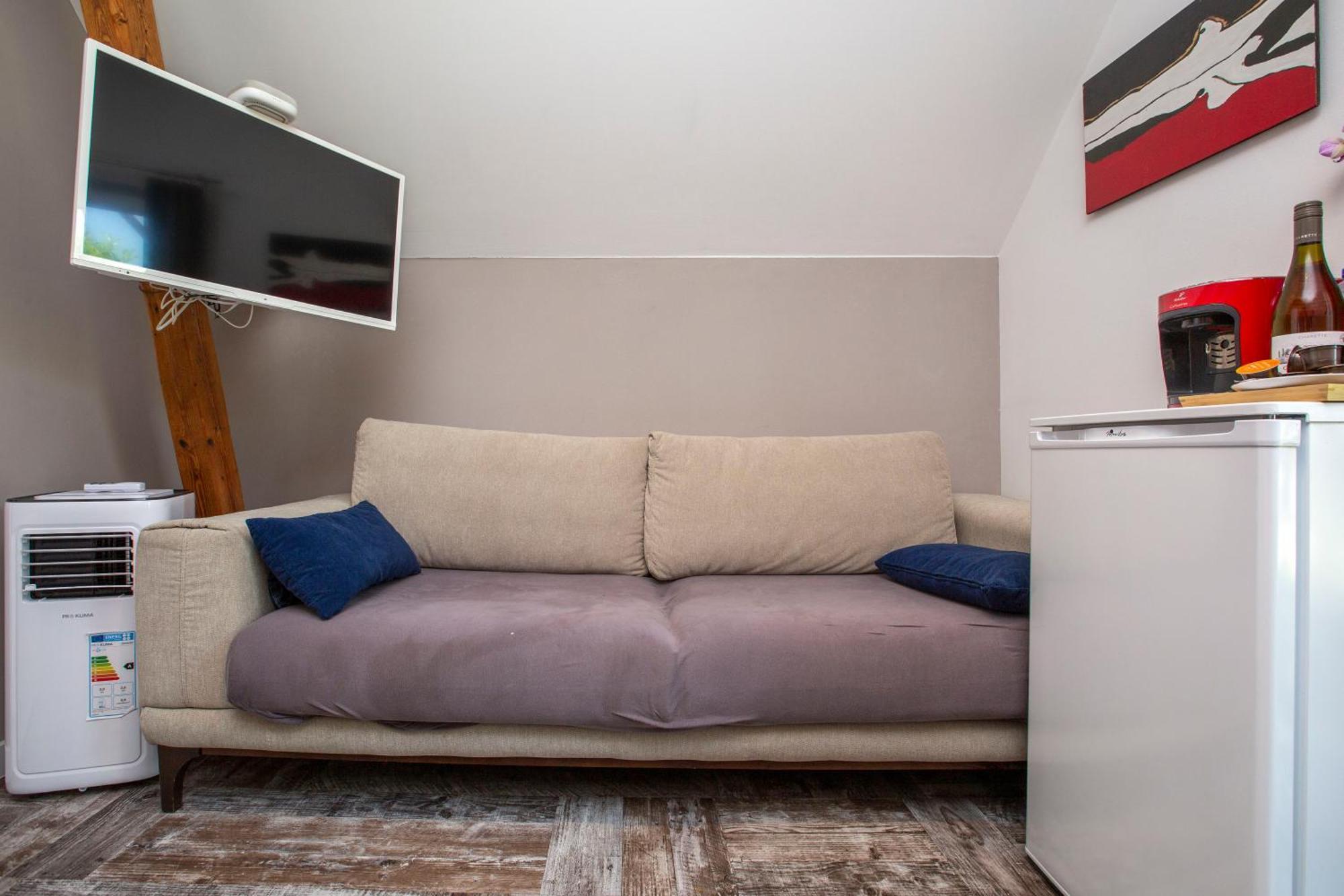 Bnb Comfort Guesthouse Olten - Lostorf Exterior foto
